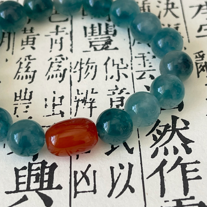 Ice-Clear and Moisturizing Chalcedony Bead Agate Bracelet for Women, Blue Gradient with Floating Flowers, Purple-Green Bracelet, 10mm, New Chinese Style, Enhances Complexion