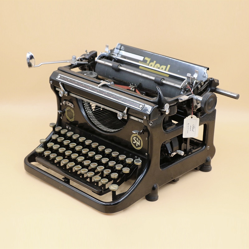 Made in Germany Ideal Mechanical Typewriter Normal Use Antique Collection Exhibition Furnishing Display Nostalgic Gift