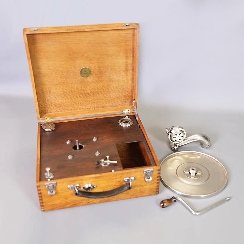 Swiss THORENS multi-energy 1930S Antiques machinery Hand-powered portable graminator old record machine for normal use
