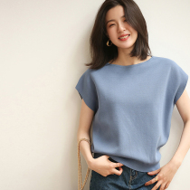 Ice silk sweater womens slim word shoulder 2021 summer new short-sleeved solid color high-end thin temperament top