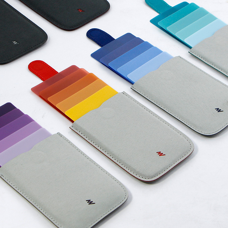 Dax Layered Card Holder, Trendy Card Clip, Anti-Degaussing, Multi-Card Slot, Pull-Out Coin Purse, Portable Men's Small Bank Card Case