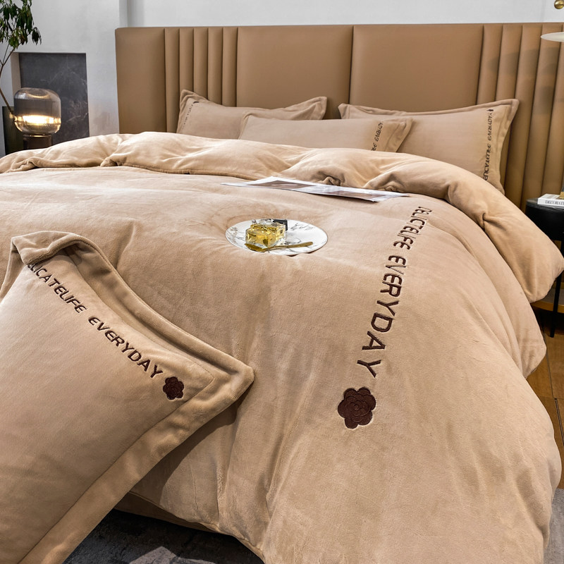 Winter creeve four-piece thickening warm double flannel flannel covered plug-in coral velvet embroidered linen