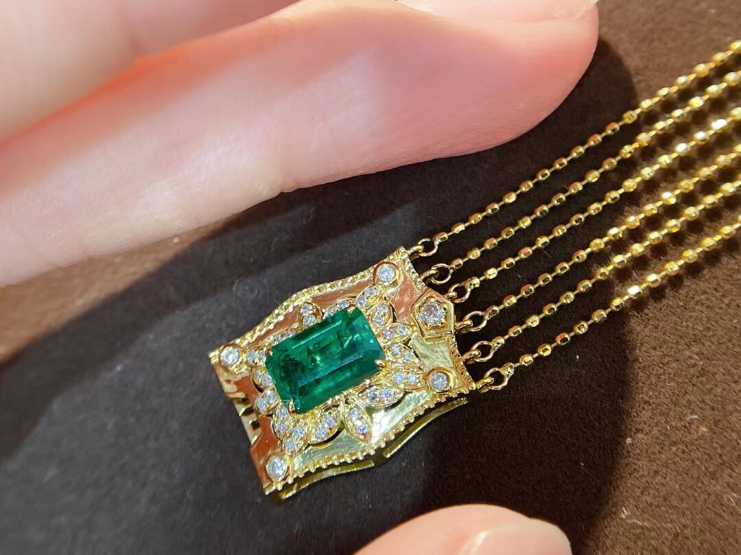 18K gold - thick gold - mounted diamond retro - palace courtyard style grandmother bracelet 1 carat authority certificate