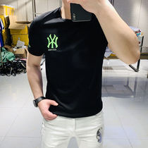 2020 Summer new personality Tide brand net red handsome round neck slim simple fashion embroidery short sleeve T-shirt men tide