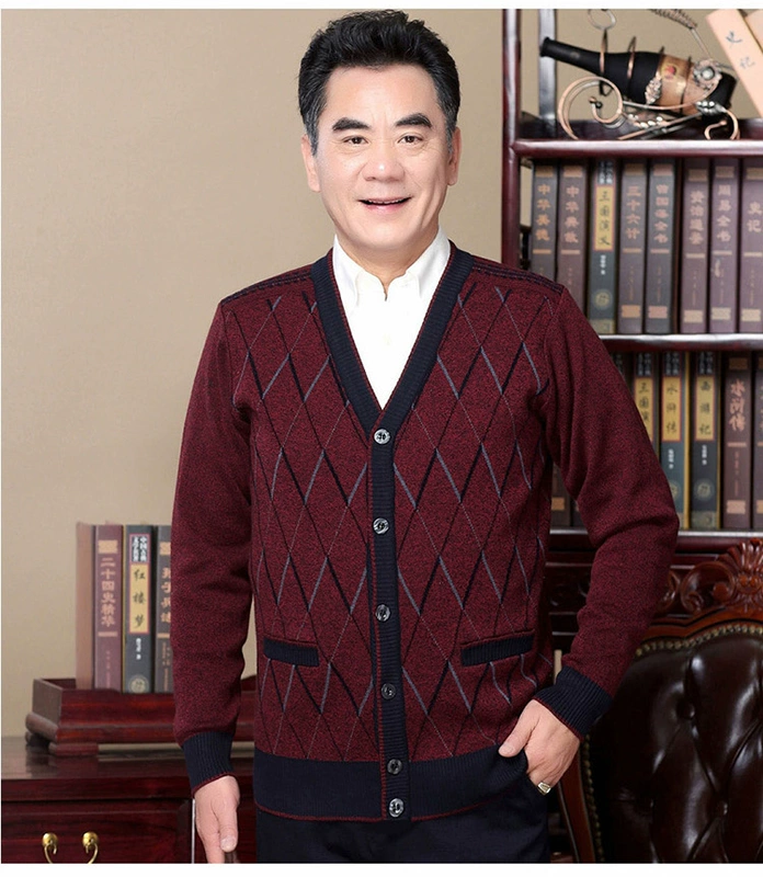 Bố mặc áo len cardigan cổ chữ V mùa xuân và kim cương 2018 cho nam trung niên áo len dài tay - Cardigan