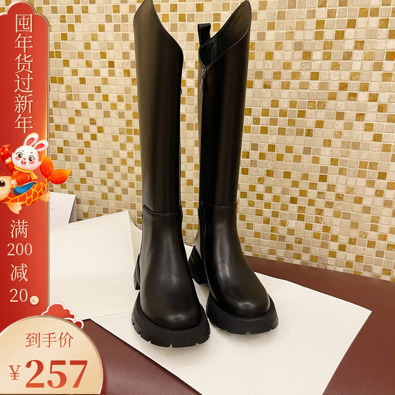 (Miss Chen) cao shows straight legs~ winter round toe thick heel knight boots high slant casual thick bottom boots for women