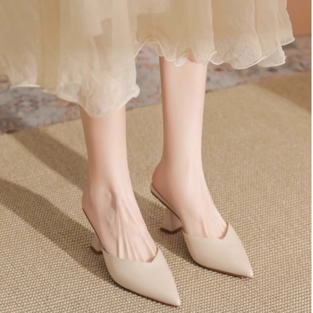 French-Style Versatile High-End Stiletto Heeled Mules for Women, Summer Outdoor Slip-On Half-Slippers, High Heels, Small Size French-Style Versatile High-End Stiletto Heeled Mules for Women, Summer Outdoor Slip-On Half-Slippers, High Heels, Small Size