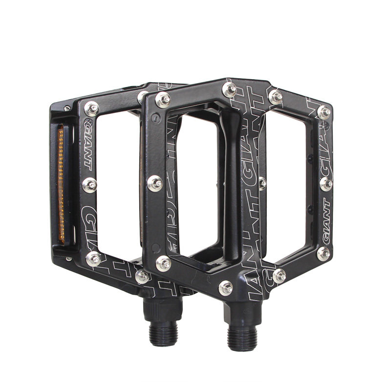 GIANT Teant mountaineering car pedal light weight aluminum alloy Palin road bike footrest stool plate accessories