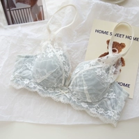 Зеленое нижнее белье