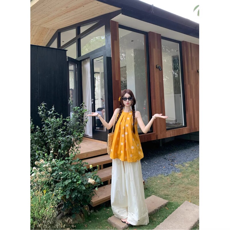 Summer Beautiful Two-Piece Set for Women, French-Style Heavy Embroidery Sleeveless Halter Top with Casual Wide-Leg Pants