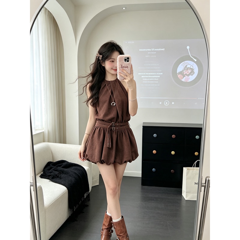 Meilade Retro Coffee-Colored Halter Neck Dress for Women, Summer 2026 New Style, Elegant Design, Sleeveless Floral Short Dress