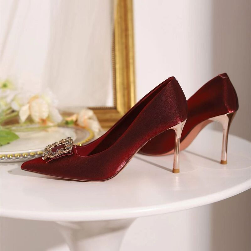 Red Wedding Shoes for Women, Spring and Summer Xiuhe Dress Bridal Shoes, 2026 New Chinese Style Niche Non-Tiring Wedding High Heels Red Wedding Shoes for Women, Spring and Summer Xiuhe Dress Bridal Shoes, 2026 New Chinese Style Niche Non-Tiring Wedding High Heels