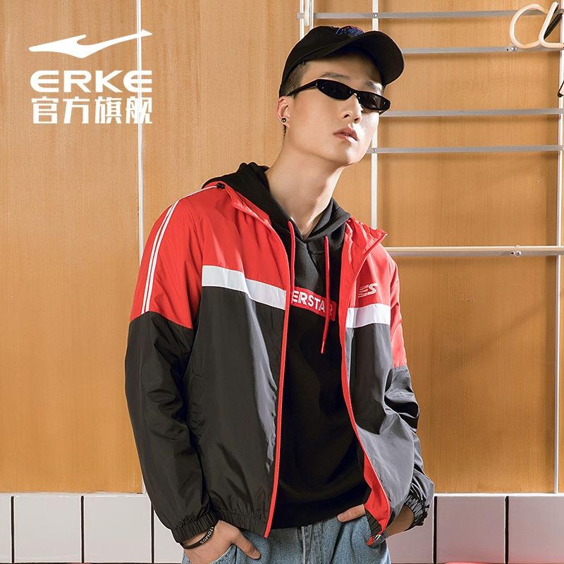 Hongxing Erke Jacket Nam 2020 Spring New Windproof Sportswear Workout Mặc áo khoác gió Áo khoác nam Thể thao hàng đầu - Áo khoác thể thao / áo khoác