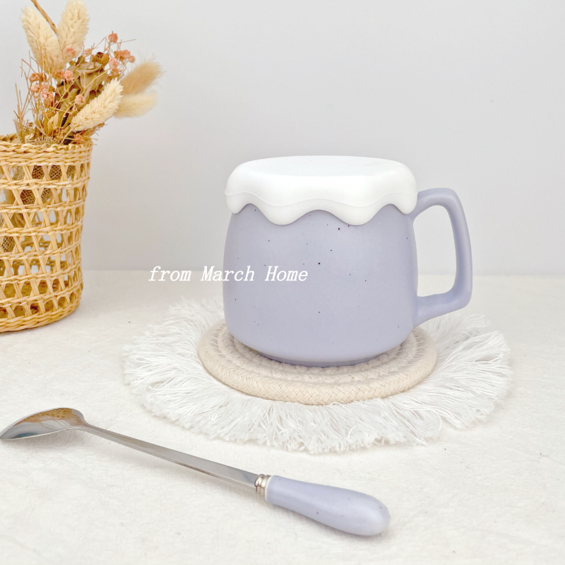 Tall-value cream cup girls lovely with lid spoon oats breakfast cup small fresh ceramic cup custom