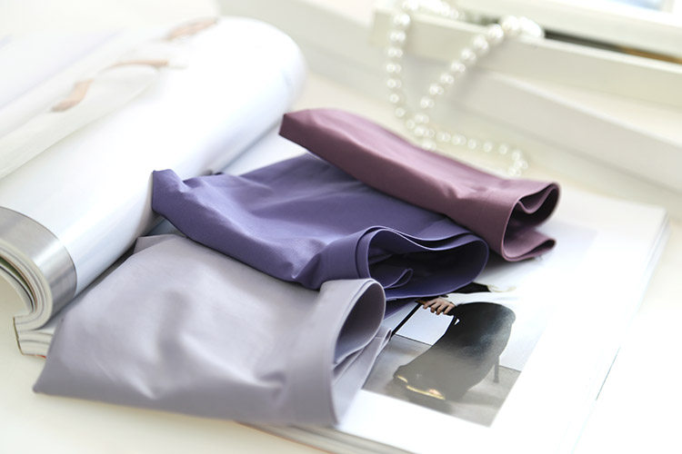 Slip jeunesse simple en soie Ice - Ref 642631 Image 21