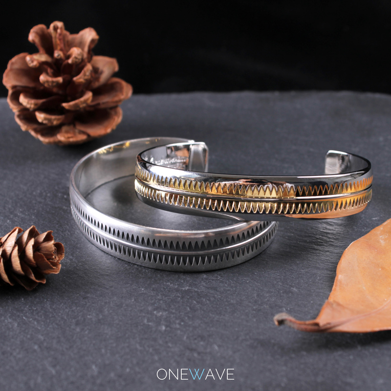 Undercover Silver Bracelet Takahashi Shield Tattoo Totem Sawtooth Wrist Ornament Giz Couple Pure Silver Jewelry Undercover Silver Bracelet Takahashi Shield Tattoo Totem Sawtooth Wrist Ornament Giz Couple Pure Silver Jewelry