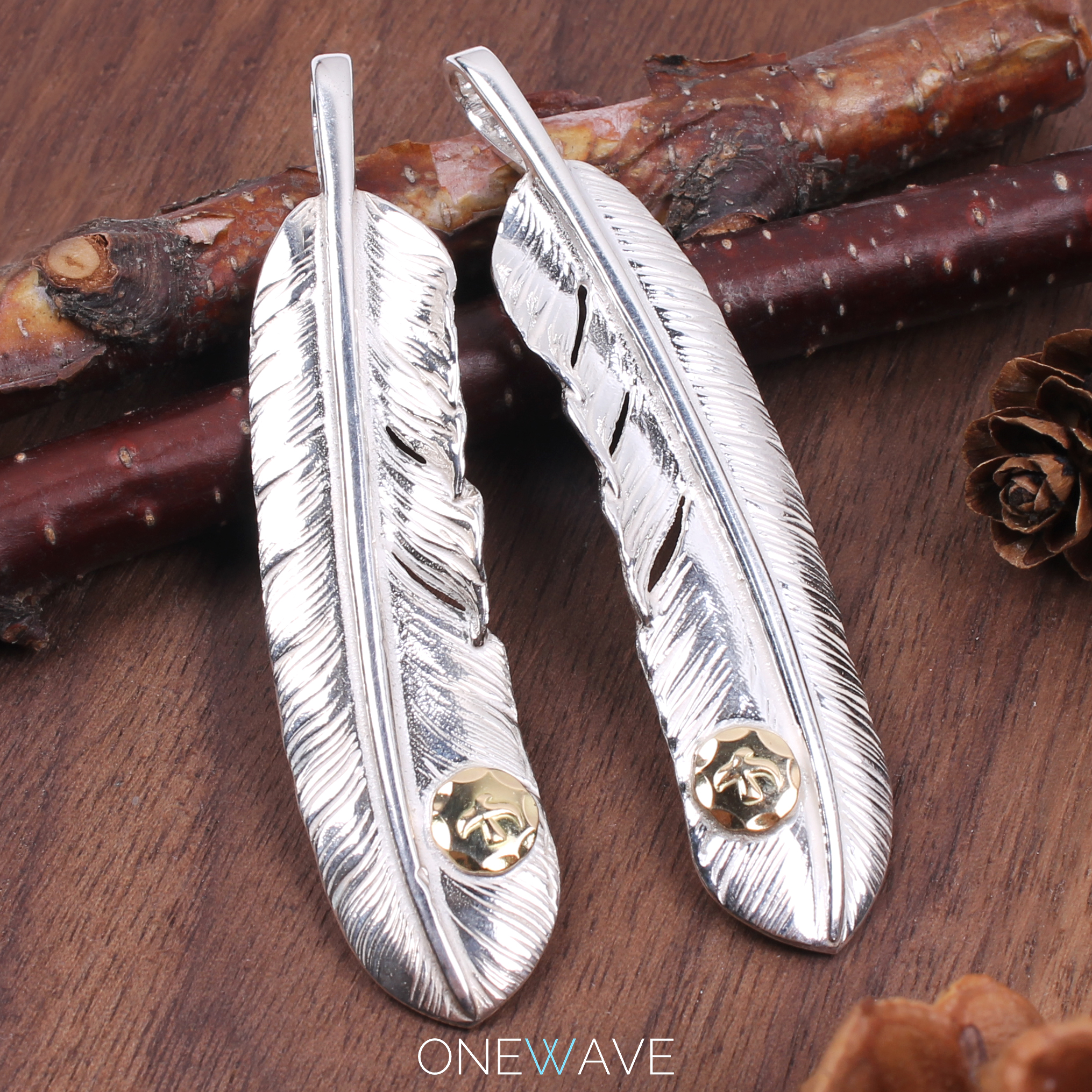 (Domestic spot) Goros point gold feather XL size Takahashi Goro necklace pendant GOROS