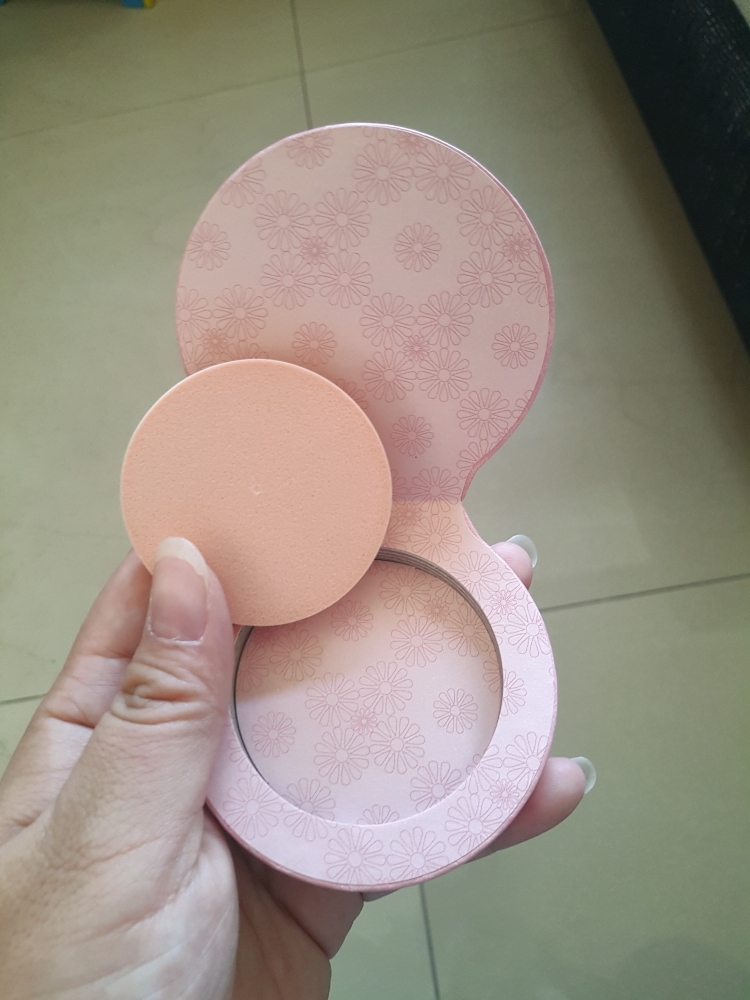 谢馥春粉饼收藏优先亮肤怎么样，好不好？真实使用测评,第6张