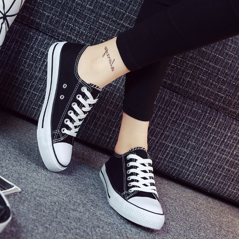 Net red homo-style canvas shoes schoolgirls 22 new flat-bottomed Korean version 100 hitch low help single shoe college wind small white shoe wave