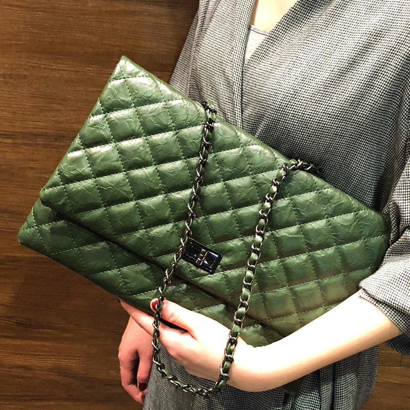 Hong Kong I Tgreg Hand Grab Bag Small Balsamer Winger Chain Woman New Single Shoulder Bag Temperament 100 Hitch Envelope Wave