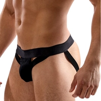 Черное нижнее белье