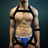 Бренд мужской треугольный пуленговый расщепленный нижнее белье выделяет большую трехмерную выпуктную сумку, чтобы сделать его большой и сексуальной