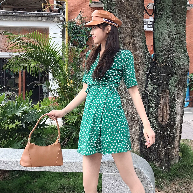 Pháp tea break dress retro hoa một mảnh ren-up nhựa cao eo ngắn tay pro-cotton dễ thương và ngọt ngào đầu đơn giản - Váy eo cao