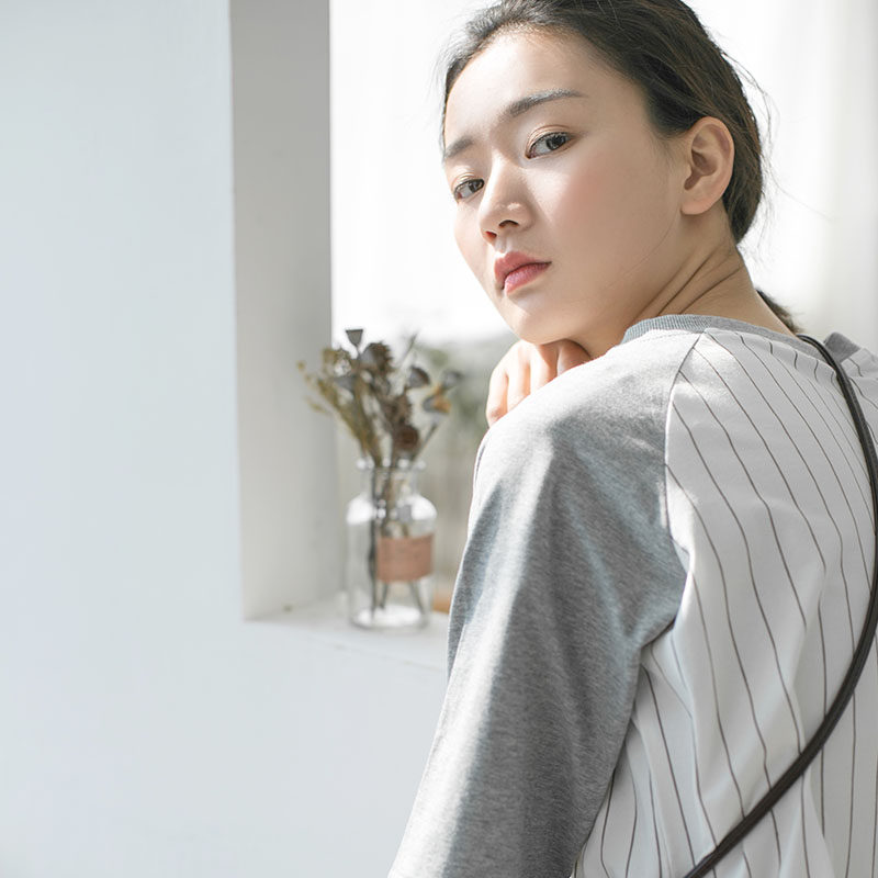 Breast-feeding T-shirt Summer short sleeves spicy moms Fashion wearing postpartum clothes Damp Mothers Breastfeeding Out of Lactation