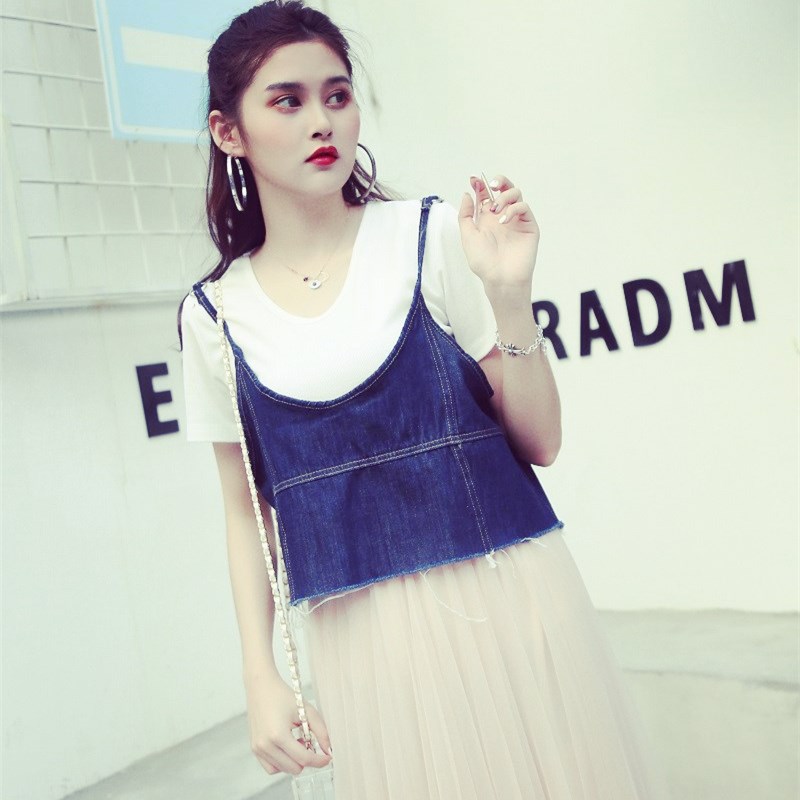 2020 sinh viên bên ngoài tươi nhỏ mặc loose-fitting bên ngoài mỏng mặc sling denim vest nữ mùa hè ngắn vai-to-vai chảy thủy triều su