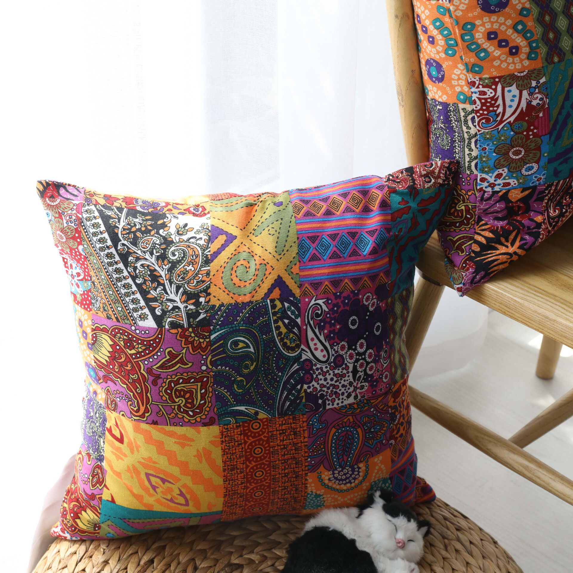 Retro Bohemian Pillowcase Ethnic Wind Square Sofa Lean on pillows Padded Padded Cushion cushions Southeast Asian cushions