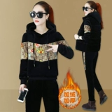 Зимний утепленный ретро пуховик, спортивный костюм для отдыха, толстовка, комплект, коллекция 2021, подходит для подростков, 3 предмета