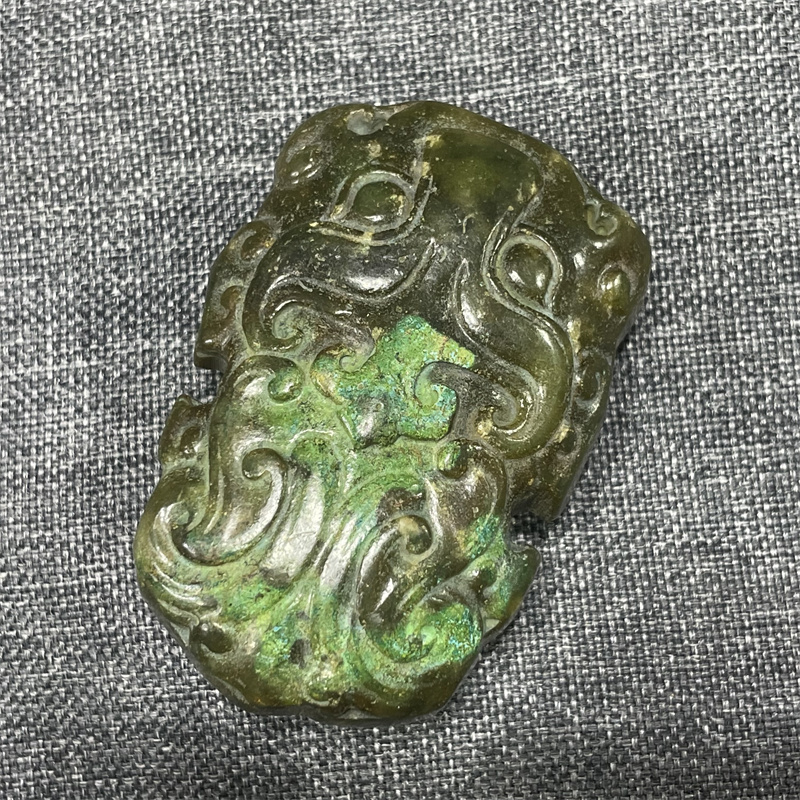 中国　玉石翡翠彫刻　玉器　玉壁　玉飾　玉珮　V　R5618 中国 玉石翡翠彫刻 玉器 玉壁 玉飾 玉珮 V R5618の通販 by