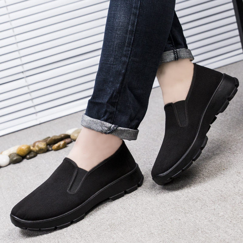 2022 new spring breathable old Beijing cloth shoes men's soft bottom non-slip casual canvas One foot pedal deodorant men's shoes