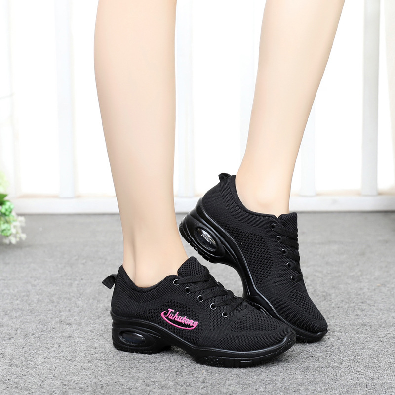 2022 new spring women's single shoes square dance shoes women dancing shoes women soft bottom breathable four-year-old shoes