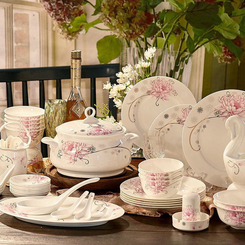 Dish set home European Jingdezhen ceramic tableware simple bowl chopsticks bone China tableware set bowl and plate combination