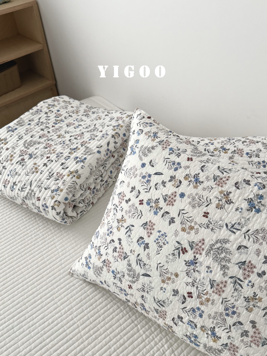 Летний корейский охлаждающий модал двусторонний с мелким цветочным принтом стеганое покрывало летнее одеяло комплект из 3-4 предметов с ватной простыней