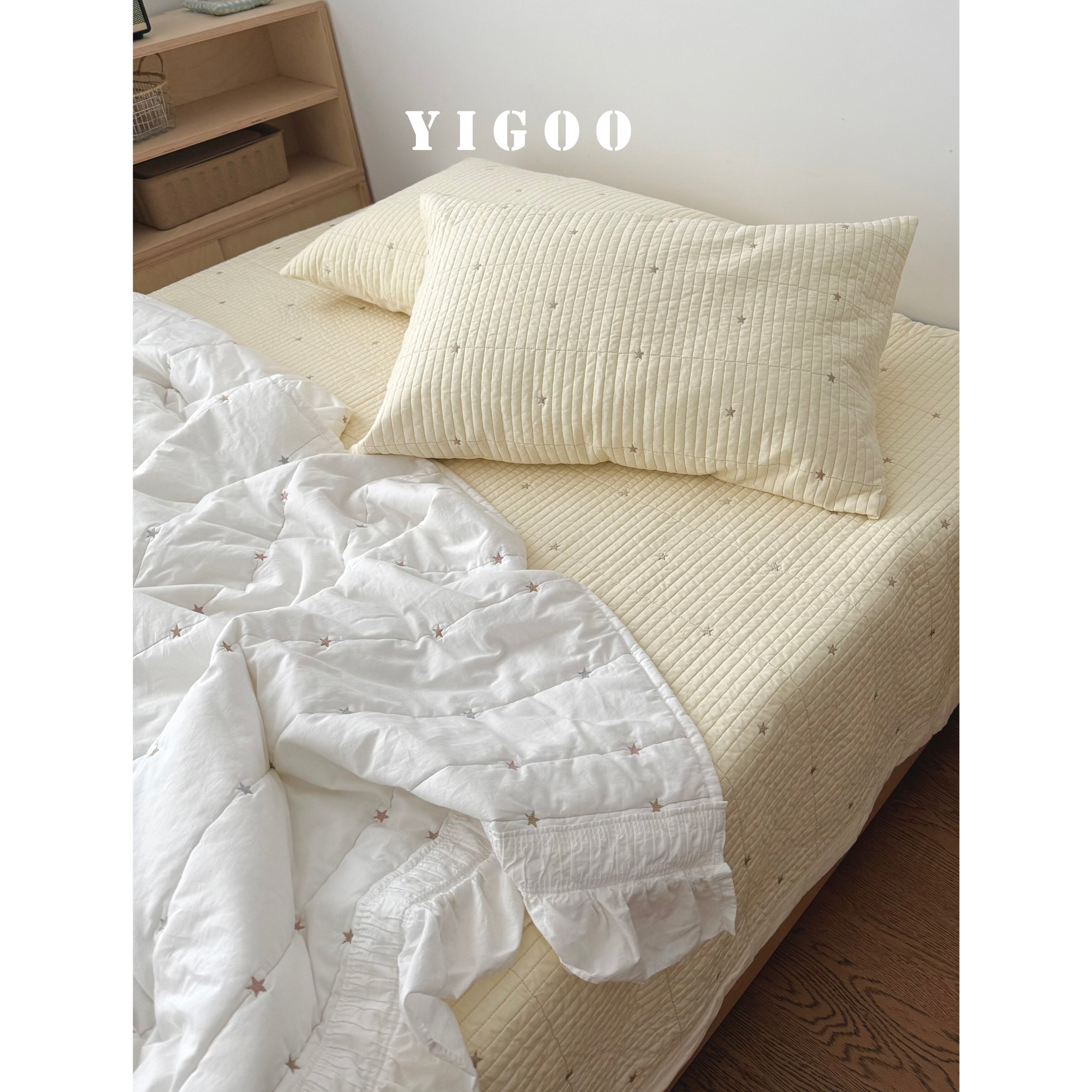 Корейский комплект постельного белья с вышивкой звездочек из хлопка три предмета с утолщенной простыней и всесезонным одеялом