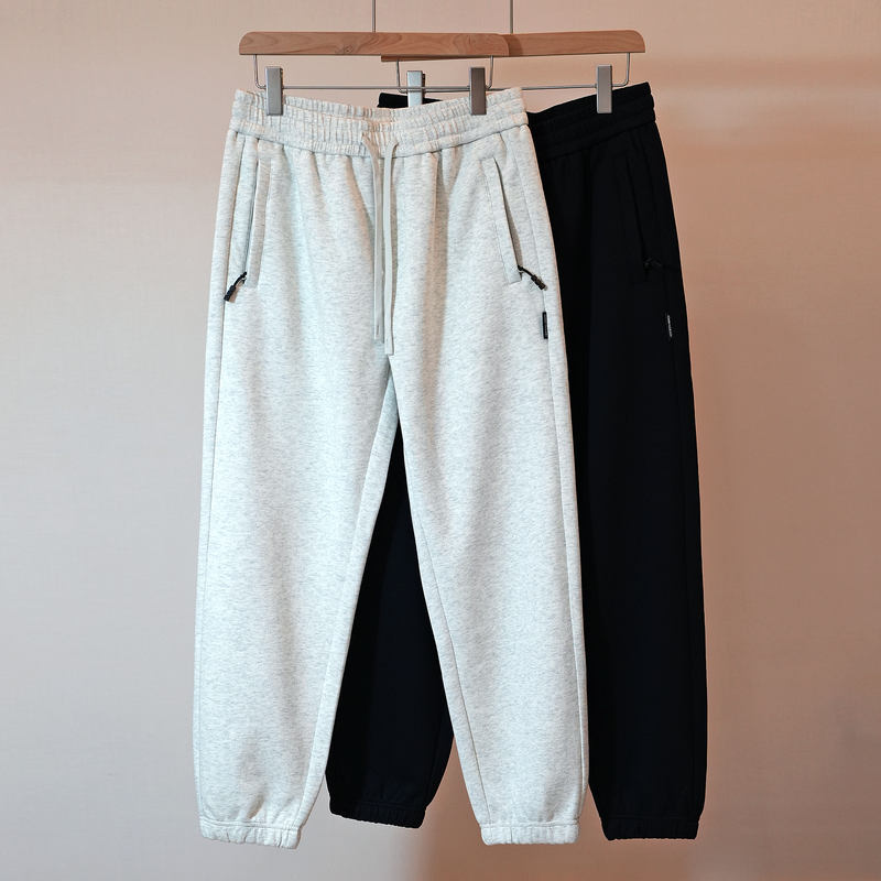 2026 Autumn and Winter Men's Knit Sweatpants, Loose Fit, Jogger Style, Zipper Pockets, White, Stretchy Casual Pants, Sports Pants 2026 Autumn and Winter Men's Knit Sweatpants, Loose Fit, Jogger Style, Zipper Pockets, White, Stretchy Casual Pants, Sports Pants