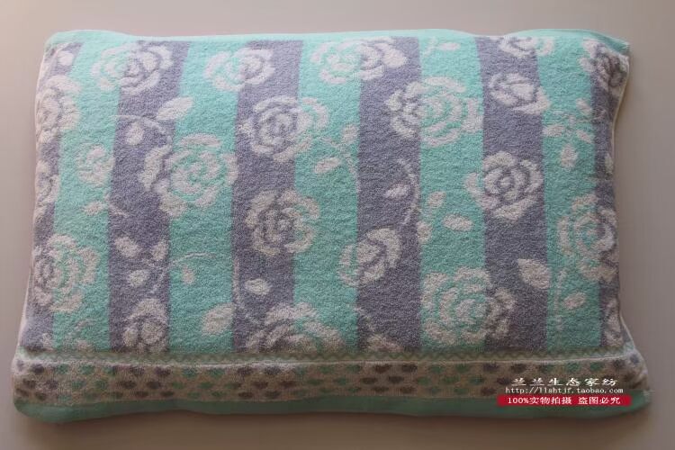 Sợi màu đặc biệt loạt jacquard Khăn bông nguyên chất Đảm bảo xác thực Nhà máy bán hàng trực tiếp khối lượng lớn chụp ảnh vỏ gối