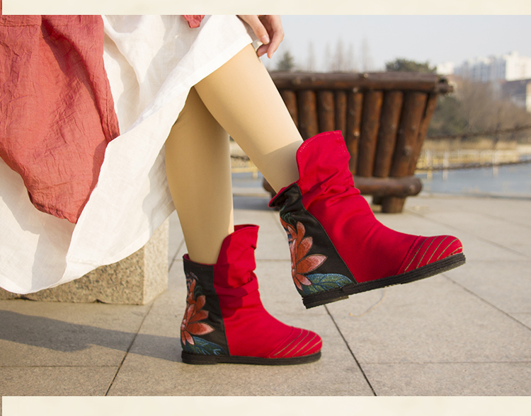 Giày vải Bắc Kinh cũ của phụ nữ giày cotton mùa đông gió quốc gia boot nữ cao cổ