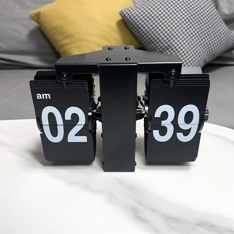 Creative Eu Style Retro Automatic Page-turning Clocks Home Hanging Wall Clock Brief Desktop Seat Clocks Machinery Flip and Watch