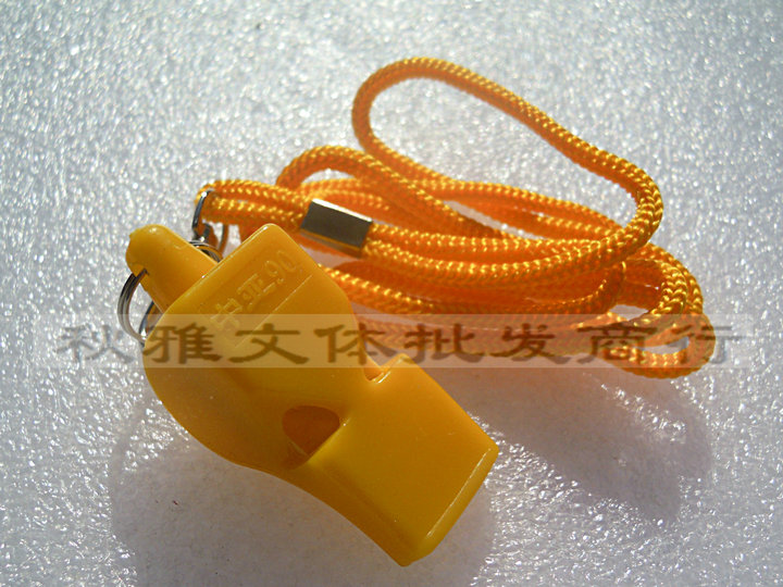 Tiếng còi mới của Trung Á năm 2010 	túi đựng giày bóng rổ