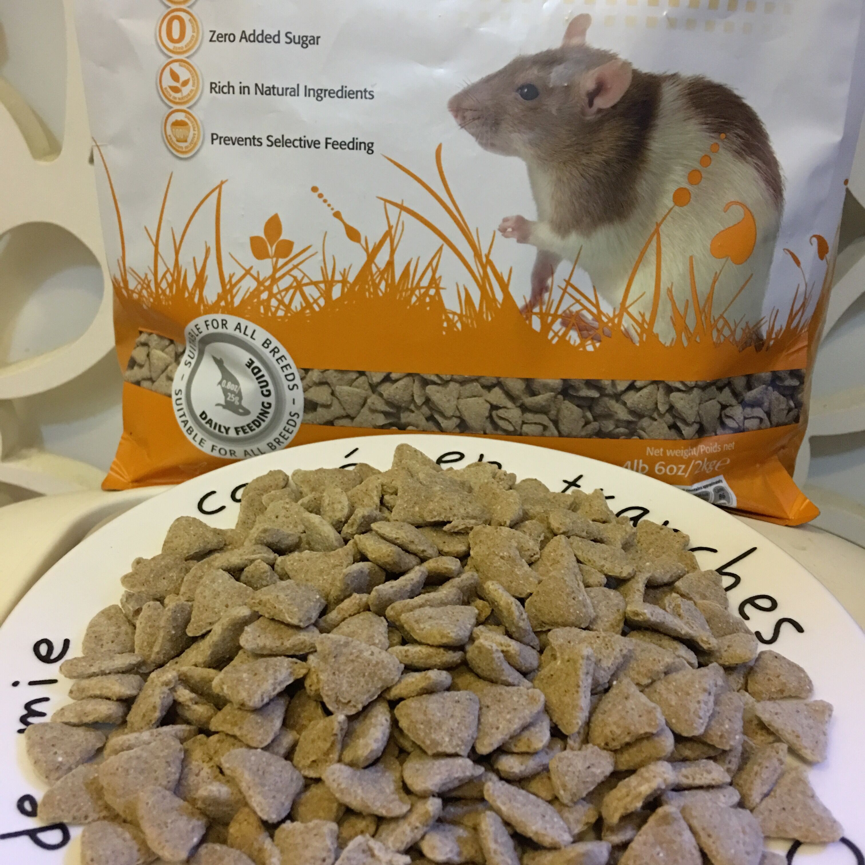 British Supreme Supreme sugar-free big white flower rat food triangle grain flower branch rat staple food sub-packaging