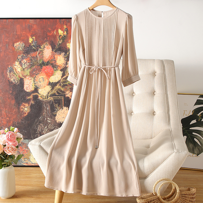 22mm Ghost Crepe Silk Dress for Women, Light Luxury, Three-Quarter Sleeves, Lined with Silk, Tuck Pleats, 100% Mulberry Silk Dress