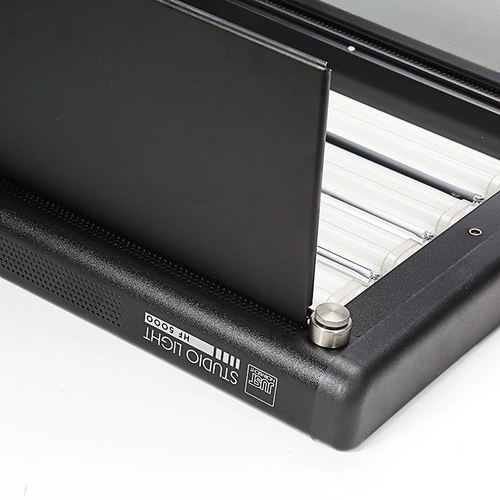 Черно -белая комната Германия просто Studioiolight 7450 Стандартный источник света Стреляйте свет светового света