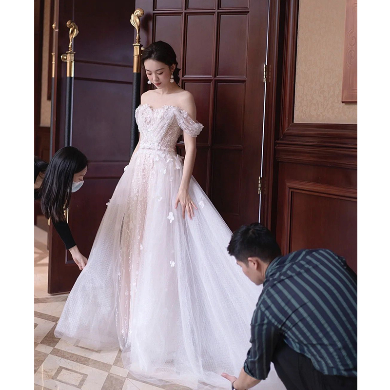 Wedding dress for princess for bride, flowered, open shoulders Wedding dress for princess for bride, flowered, open shoulders