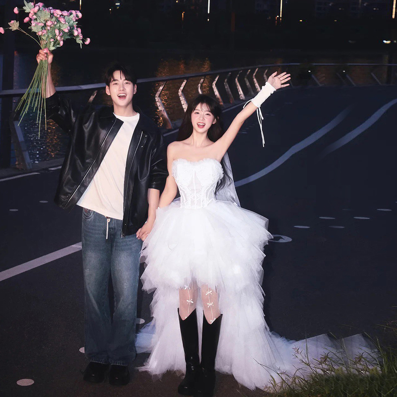 Pure White, Short in Front and Long in Back, Bridal Engagement Travel Photography, Birthday Photo Studio Photo Shoot, Wedding Dress 20697 Pure White, Short in Front and Long in Back, Bridal Engagement Travel Photography, Birthday Photo Studio Photo Shoot, Wedding Dress 20697