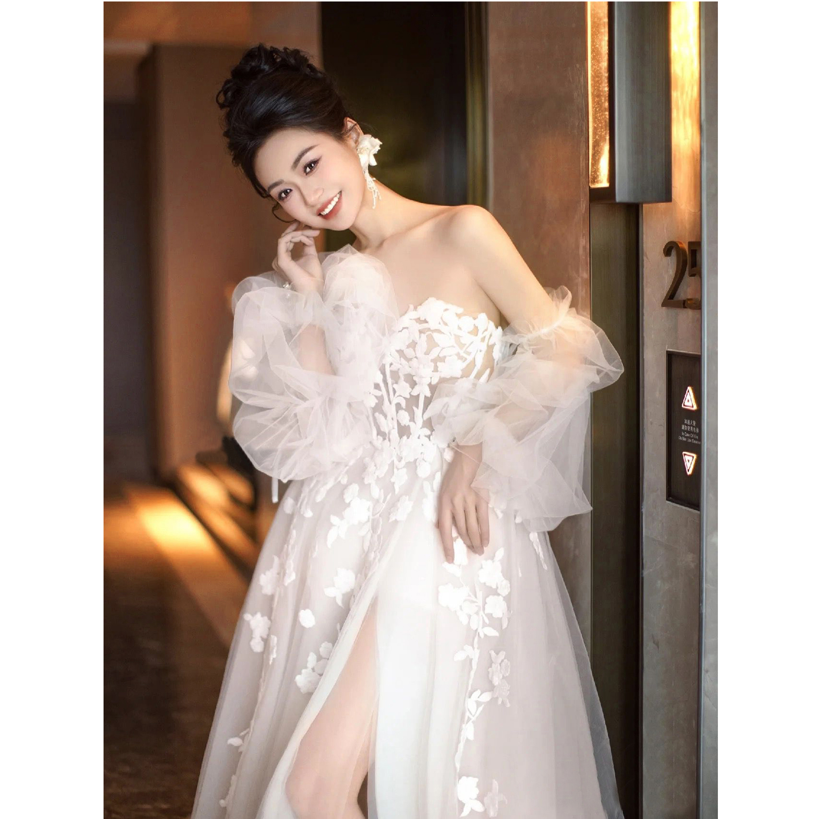 Lace wedding dress for princess for bride, evening dress, french style, long sleeve, wholesale Lace wedding dress for princess for bride, evening dress, french style, long sleeve, wholesale
