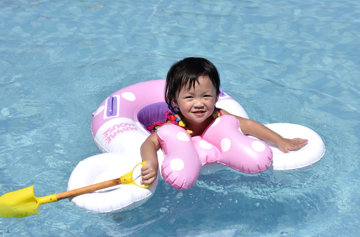 INS trẻ em hoạt hình nơ hồng Minnie bé bơi vòng lẻ quần lẻ vòng tay cầm vòng cứu sinh - Cao su nổi mua phao bơi cho bé