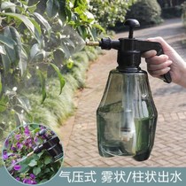 Pressing plant watering pot watering practical gardening watering pot Transparent small pneumatic fruit shop watering flowers Household steam